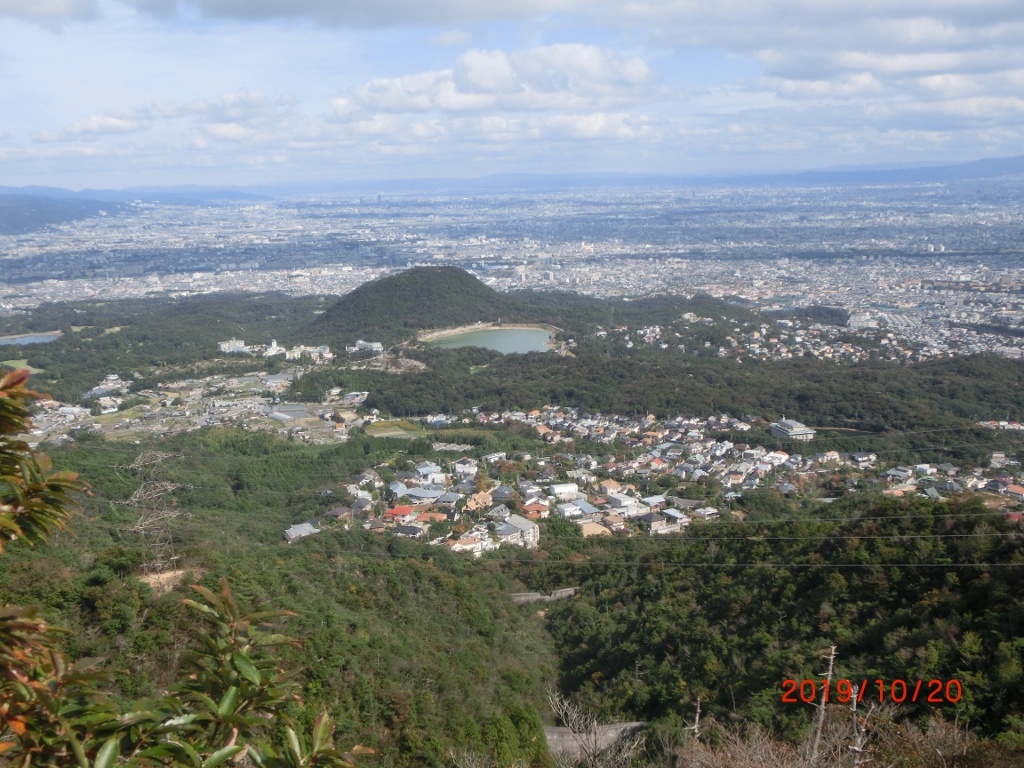 １０．ゴロゴロ岳下山道から甲山