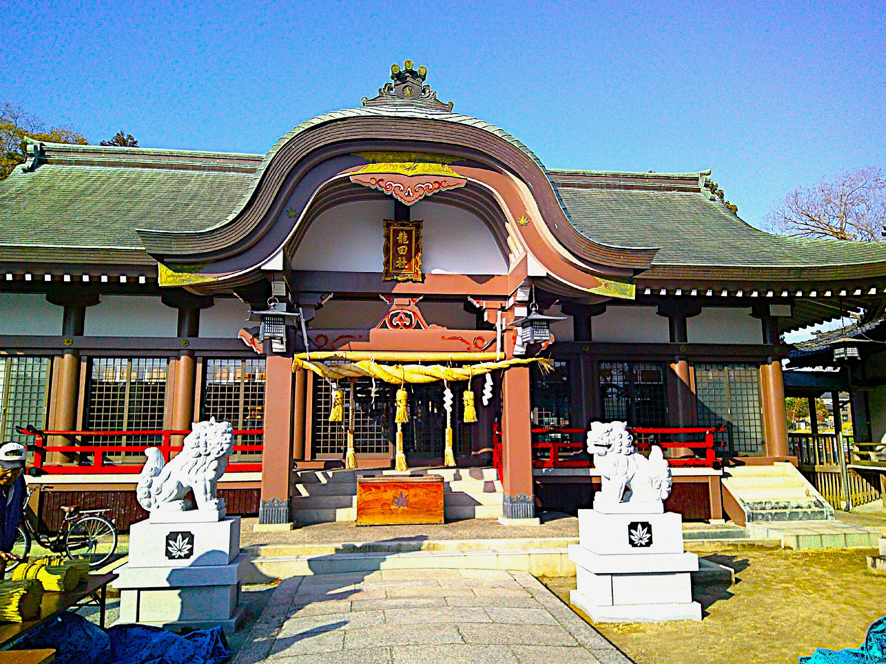 １５．龍田神社本殿