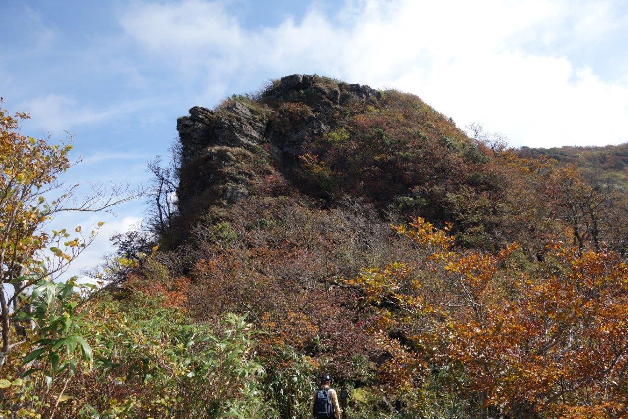 19. こしき岩