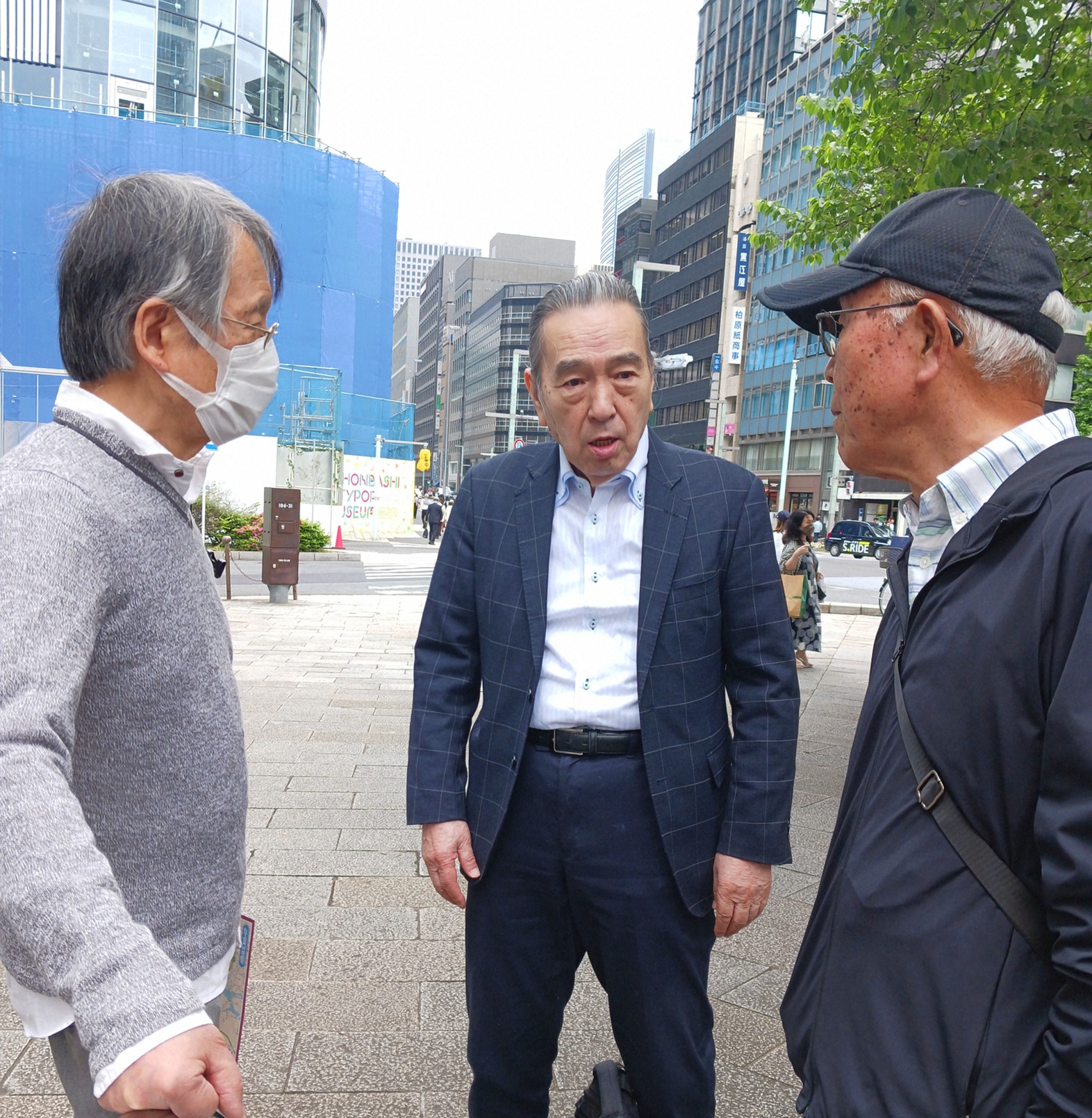 3)柳井さん、吉川さん、塚間さん