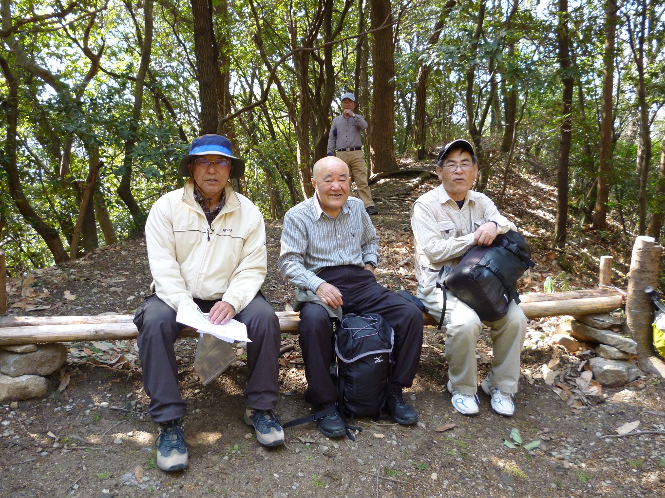 11. ベンチで休憩