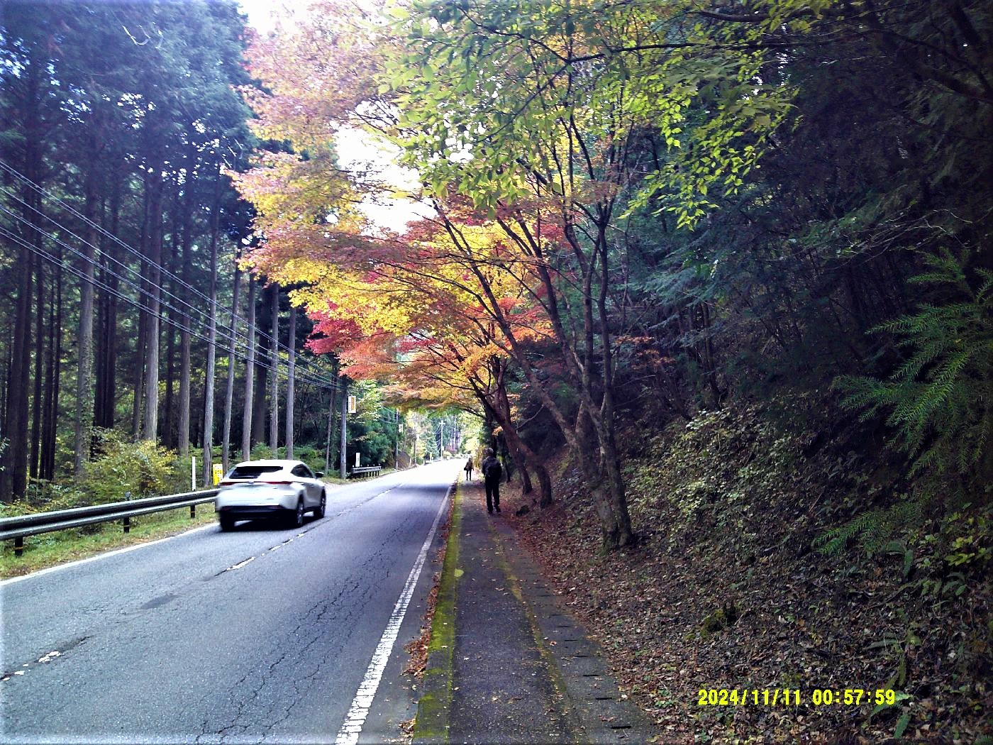 ２６．洞川温泉に向かう