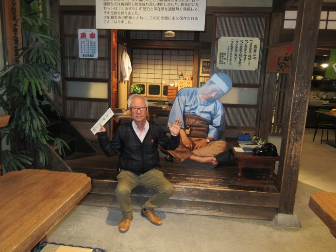 19.館内