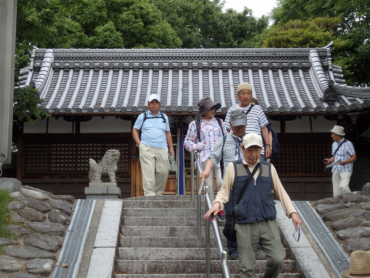 ⑨澤田八幡本殿前で