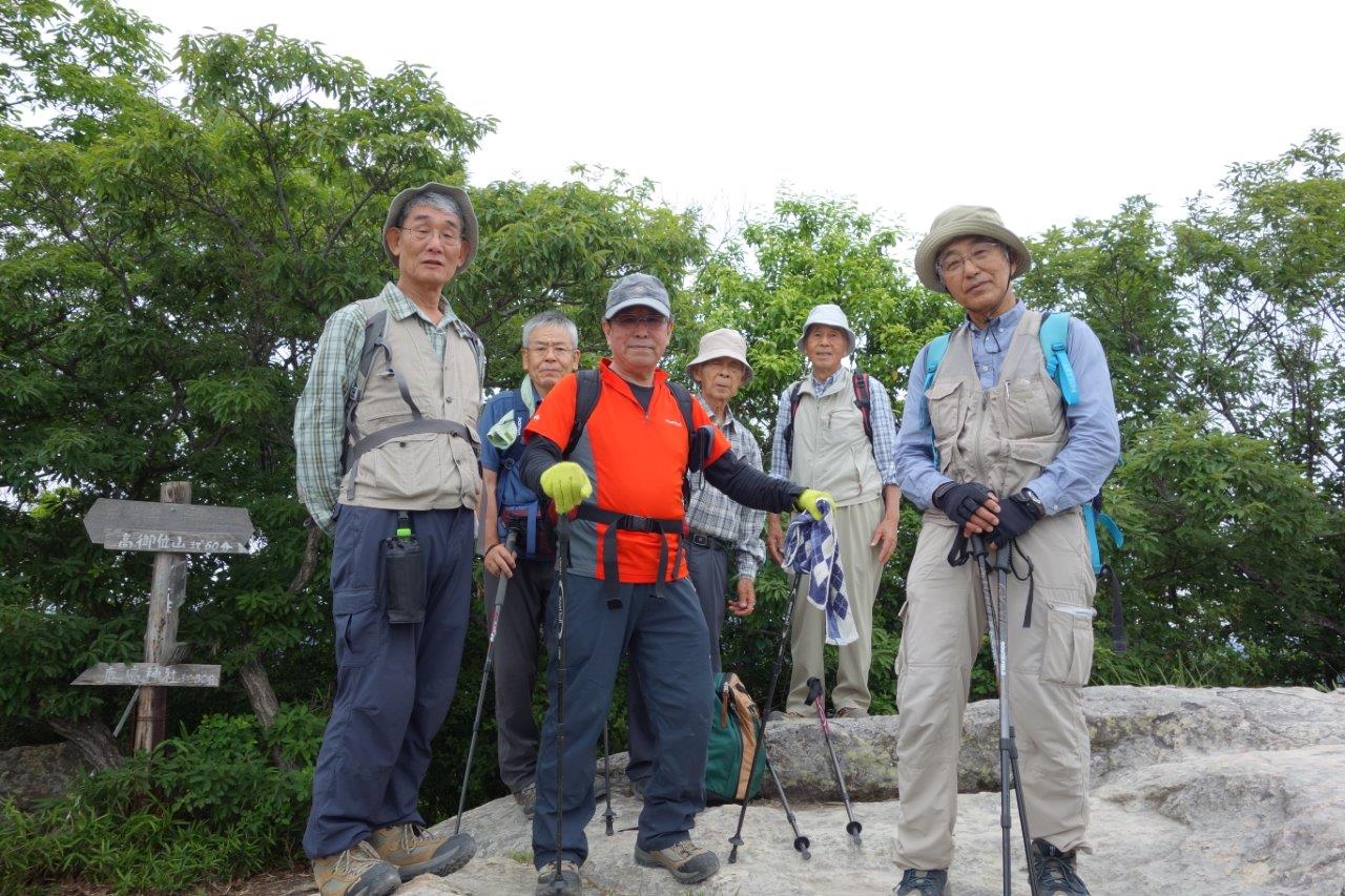 16. 鷹ノ巣山にて①