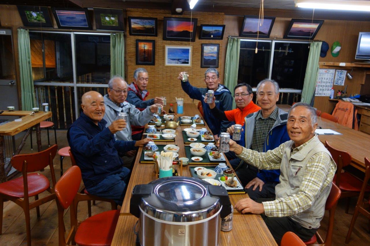 32. 楽しみの夕食タイム