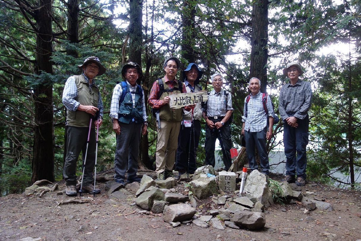 １８．大比叡山頂で記念撮影