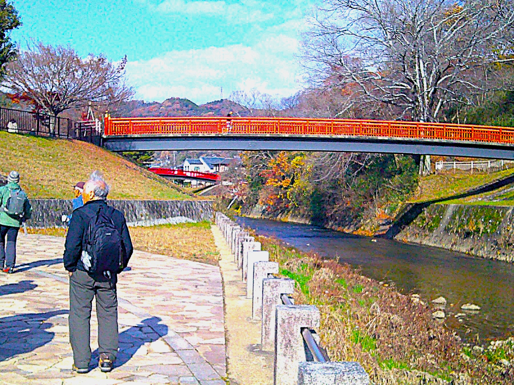９．竜田公園を行く