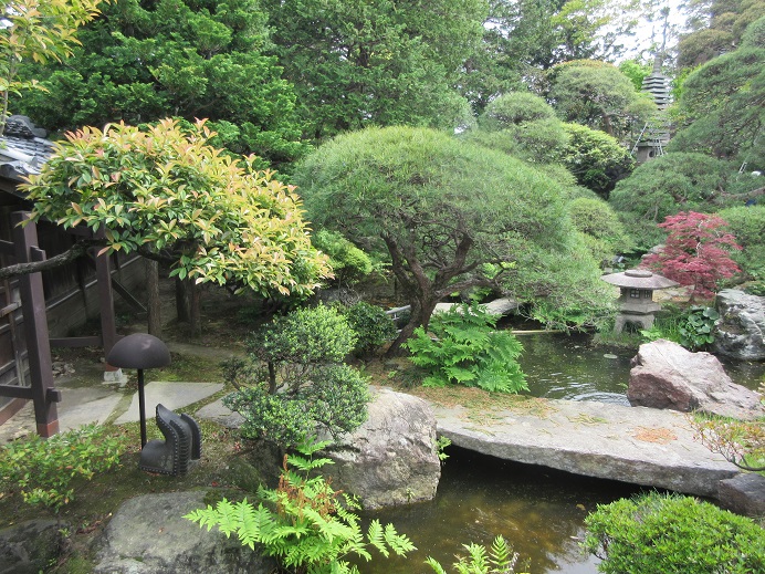15．山本邸庭園