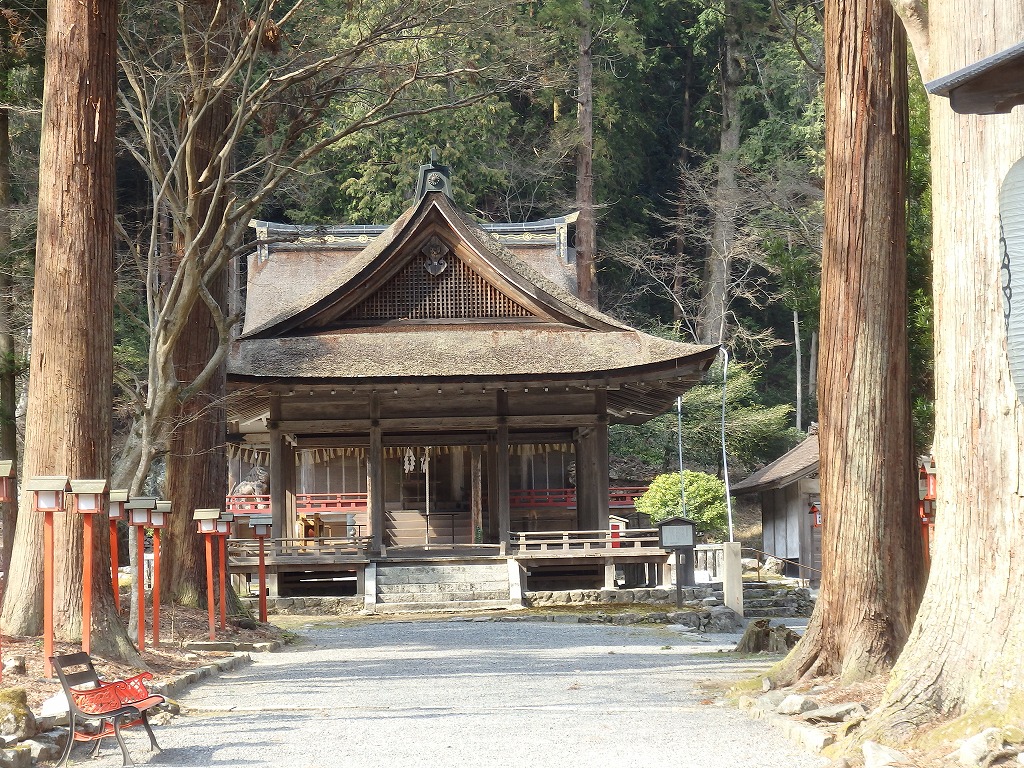 全国3800の分霊社の一つ　宇佐宮（大分）
