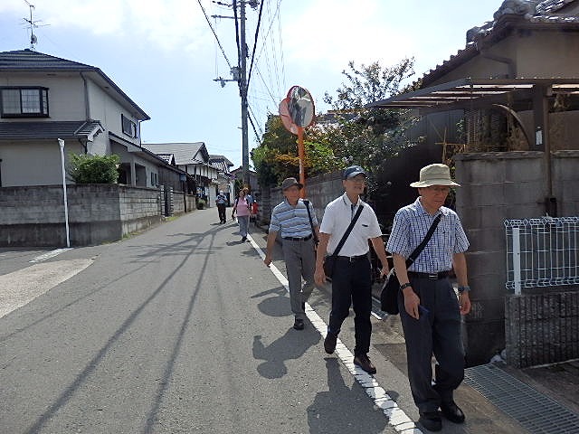 ⑩熊野街道を歩いています