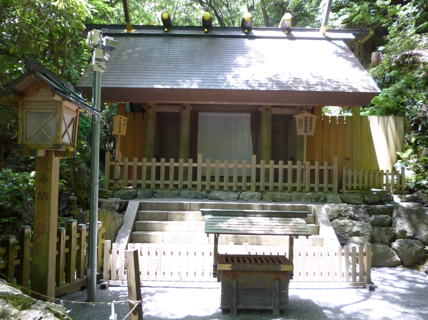 9. 多度大社本宮に詣る