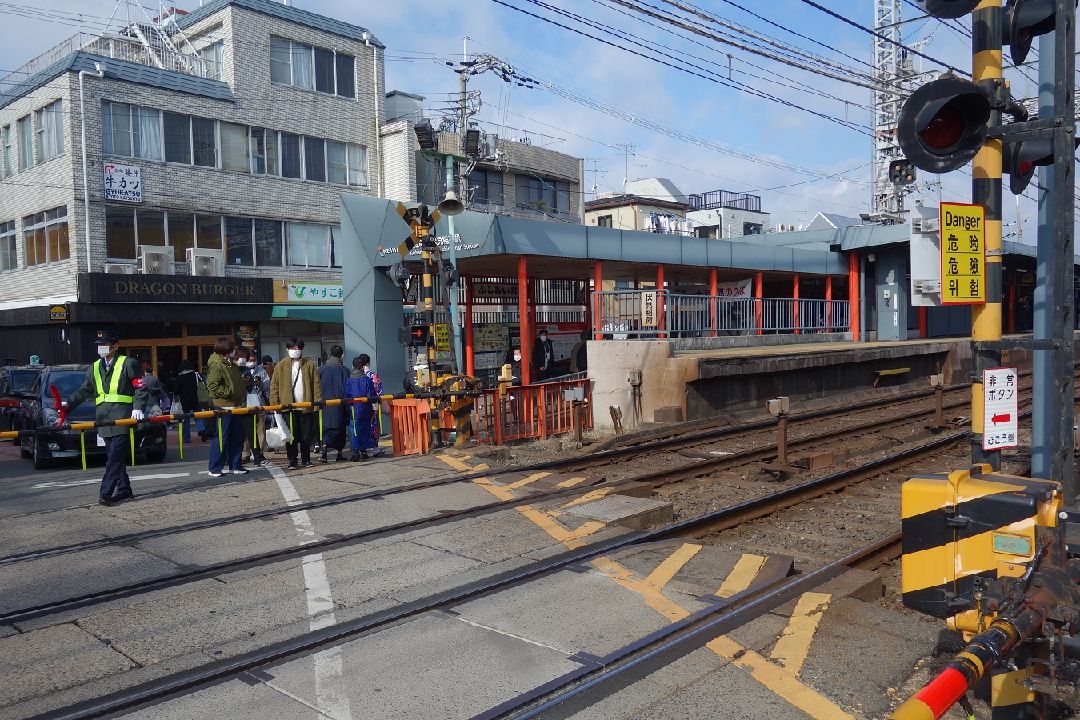 １１時２０分、伏見稲荷駅を出発