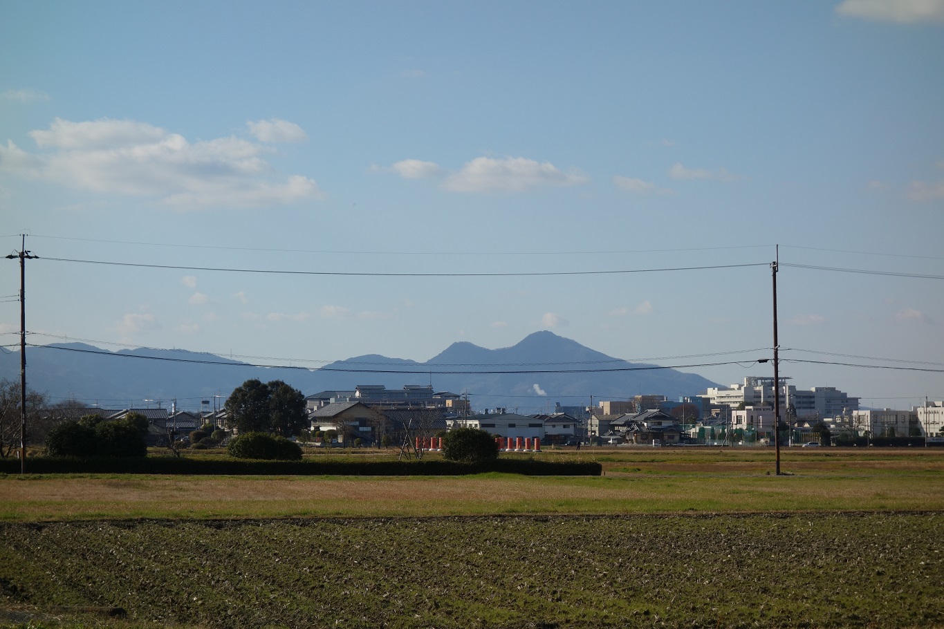 16. 藤原宮跡から見る二上山
