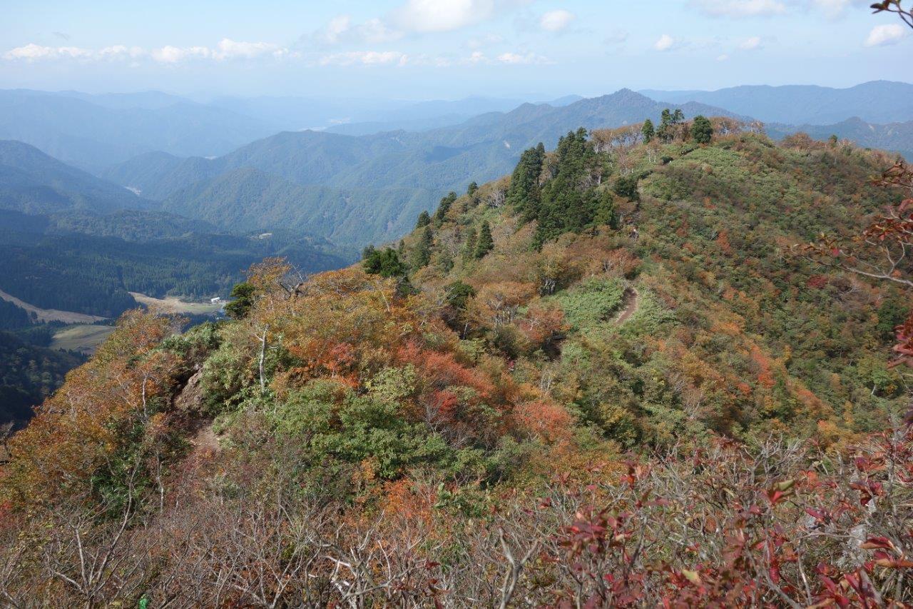 23. こしき岩から眺める紅葉