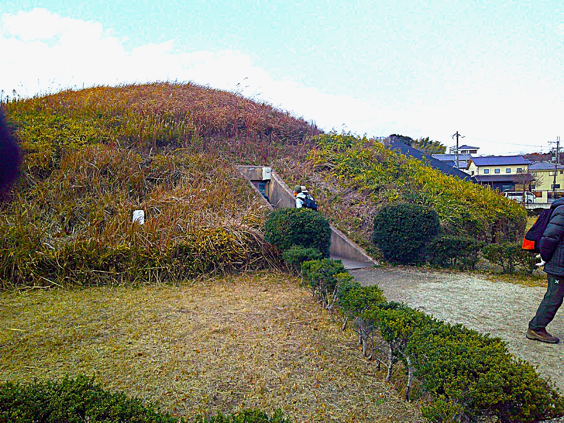 １７．古墳内部を覗く