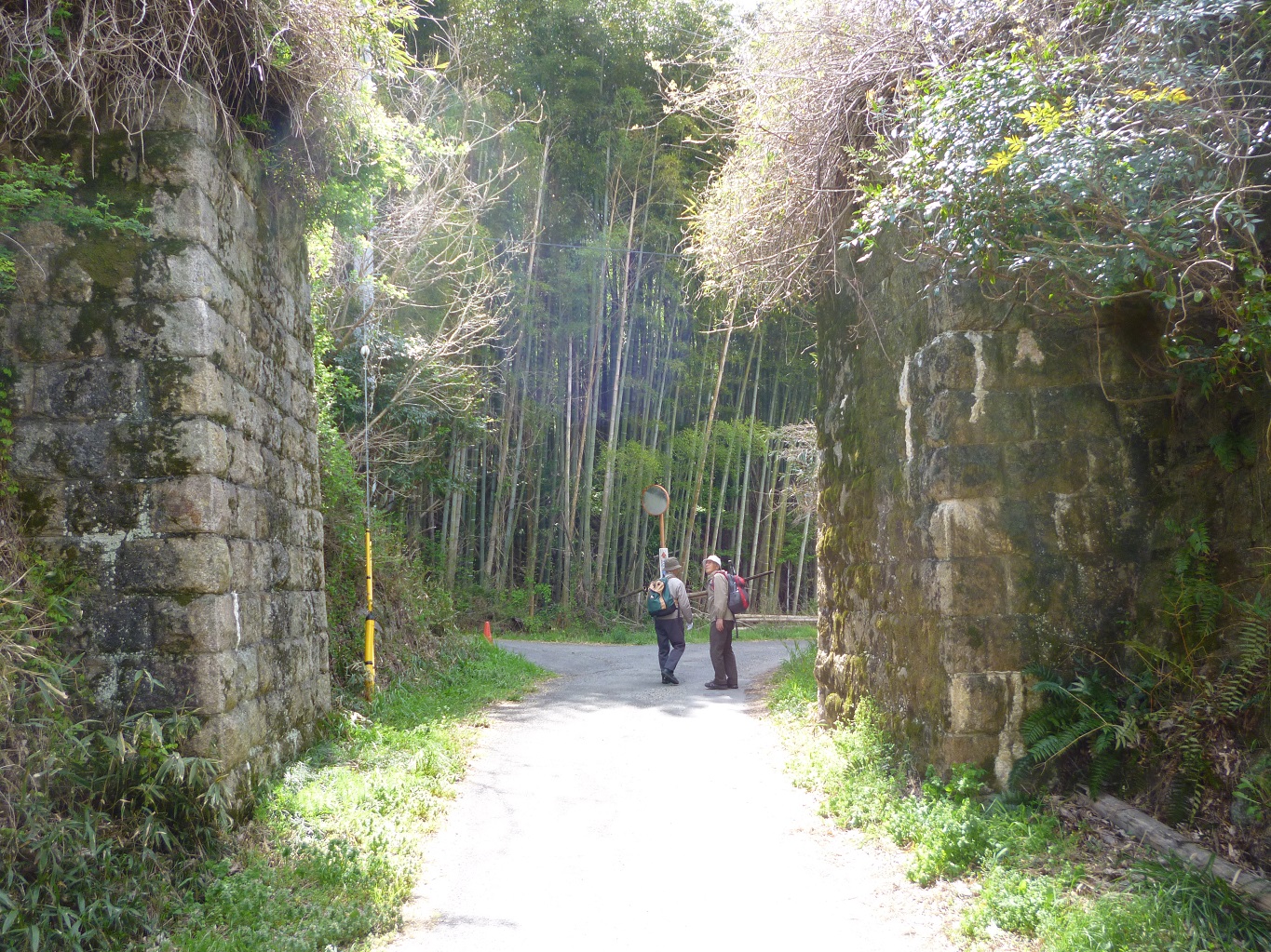 6. 観音寺橋台