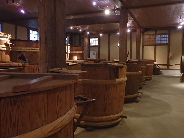 ⑯資料館内1