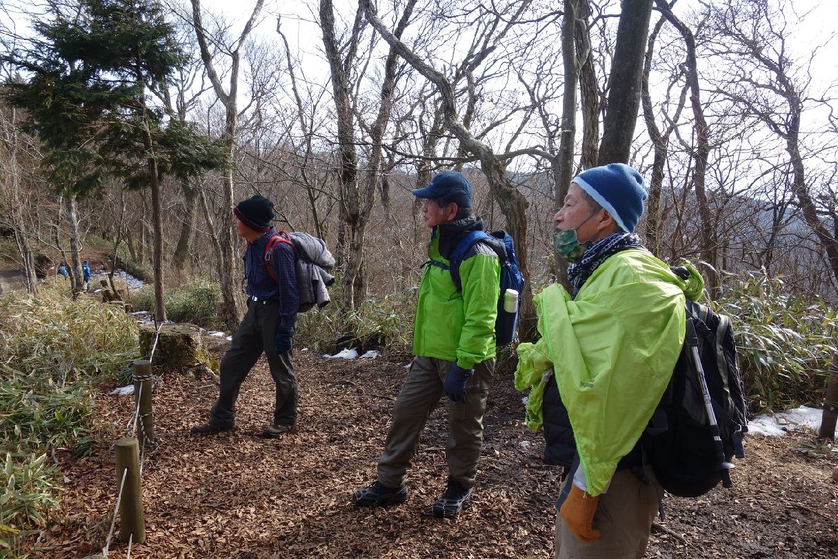 ２０．大阪府最高地点より大和の山を望む