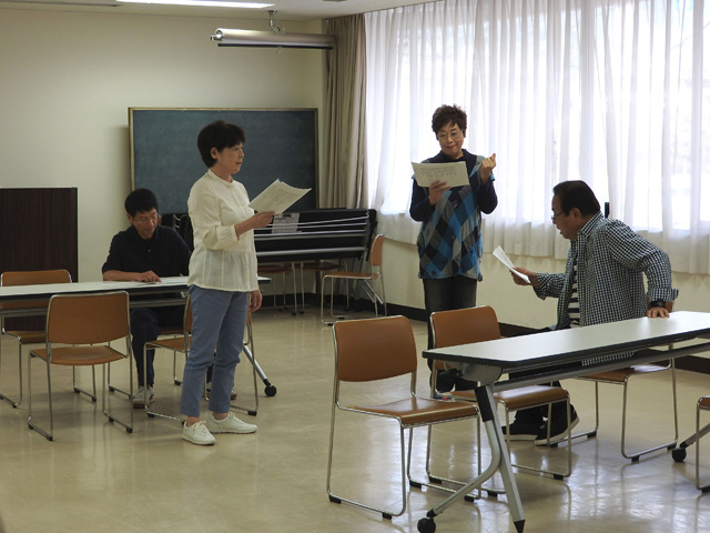 (台本の読み合わせ)
