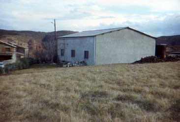 1979 - Der Schuppen  von 1965, heute Probiestube und Büro