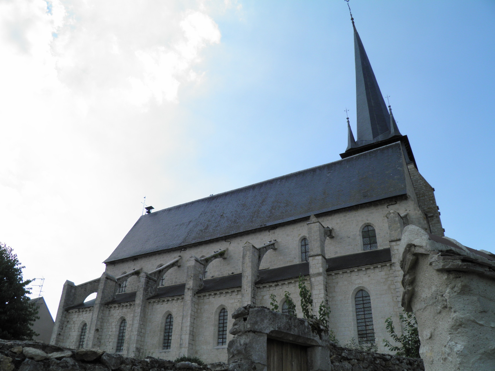 Eglise St Martin - OUZOUERE sur TREZEE (45) - T.LEYNET Monuments Historiques