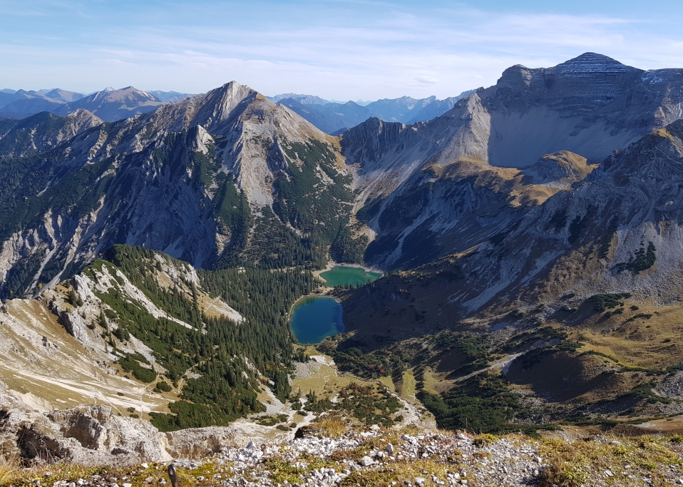 Blick vom Gipfel auf die Soiernseen