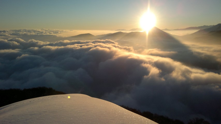Lever de soleil, pic d'Arraing, février 2018.