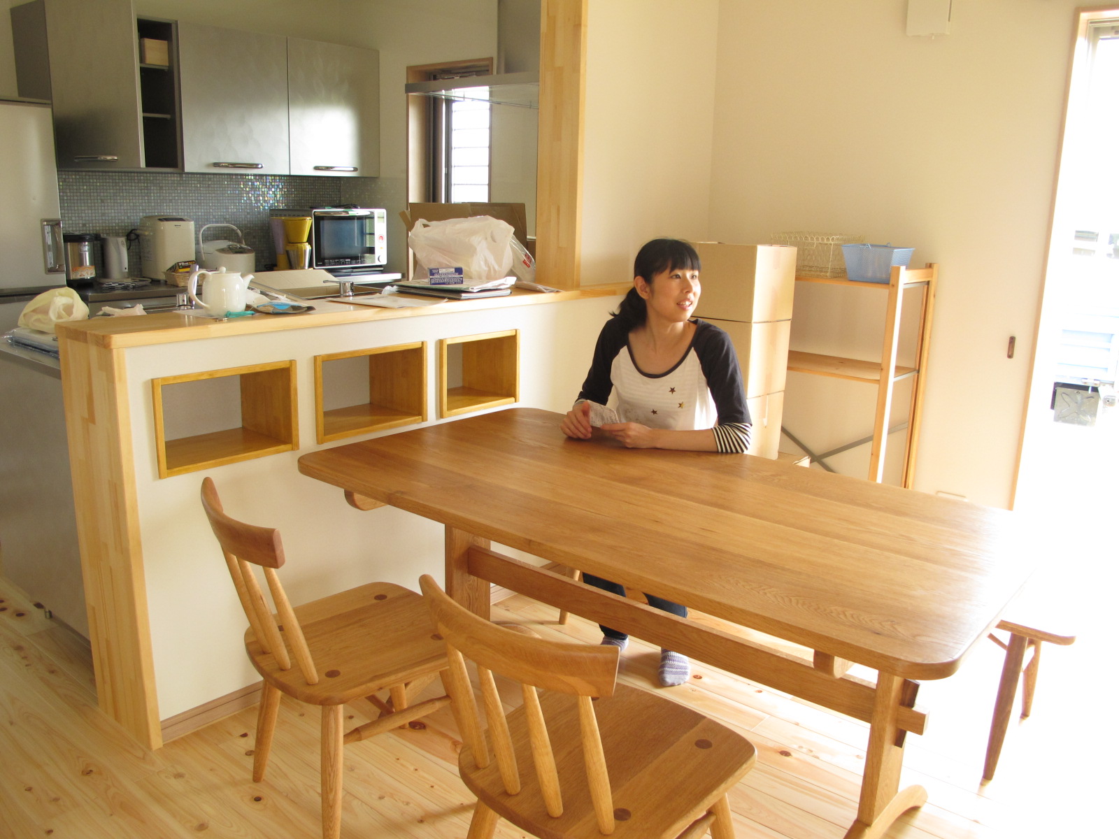 サイズ D80×W130cm×H72cm・H60 テーパーレッグ