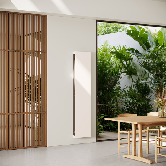 Jaga - Strada Hybrid LT-radiator is voorzien van de Jaga Low-H2O warmtewisselaar voor energiezuinig verwarmen