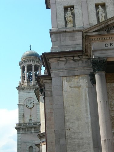 Basilica di Intra