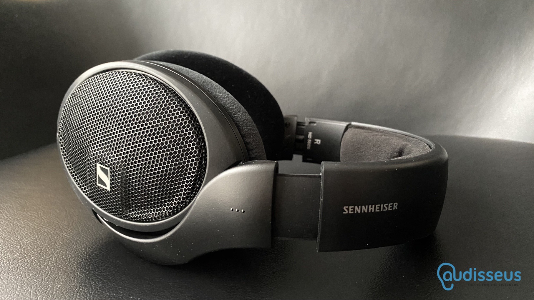 Sennheiser HD 560S - Präziser Over-Ear-Kopfhörer - audisseus