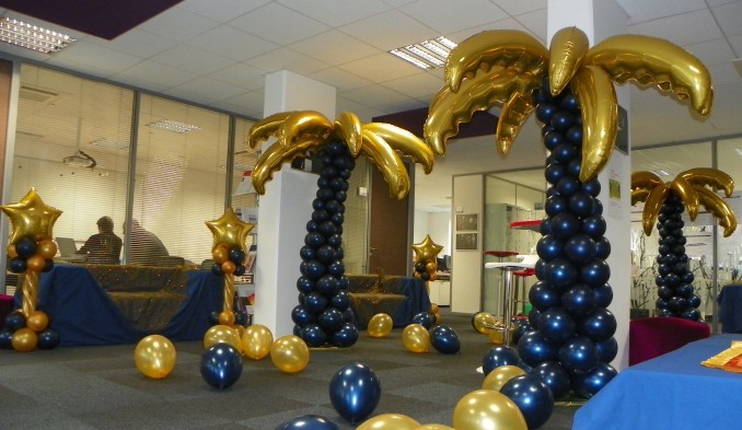 Décoration de ballons palmiers EDF