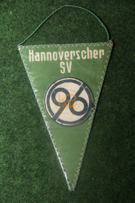 Ein alter Wimpel von Hannover 96, vermutlich aus den 80er Jahren.