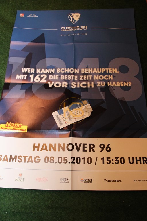 Spielplakat von "DEM" Abstiegsendspiel in Bochum in der Saison 2009/10.