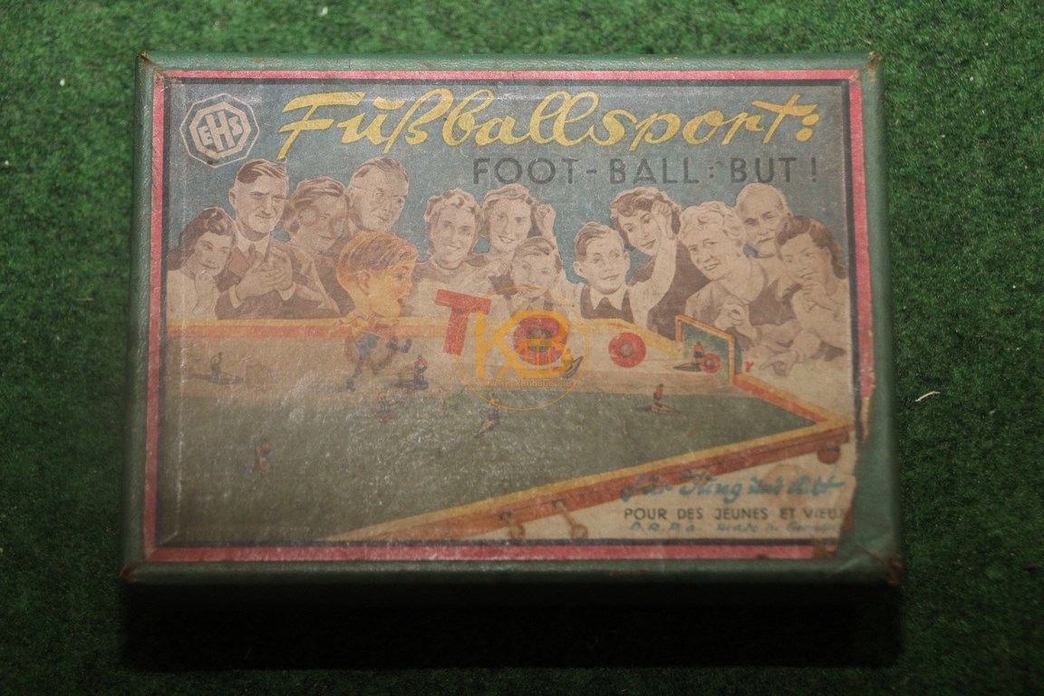 Uraltes Tischfussballspiel EHS Fußballsport D.R.P vermutlich aus den 1930ern.