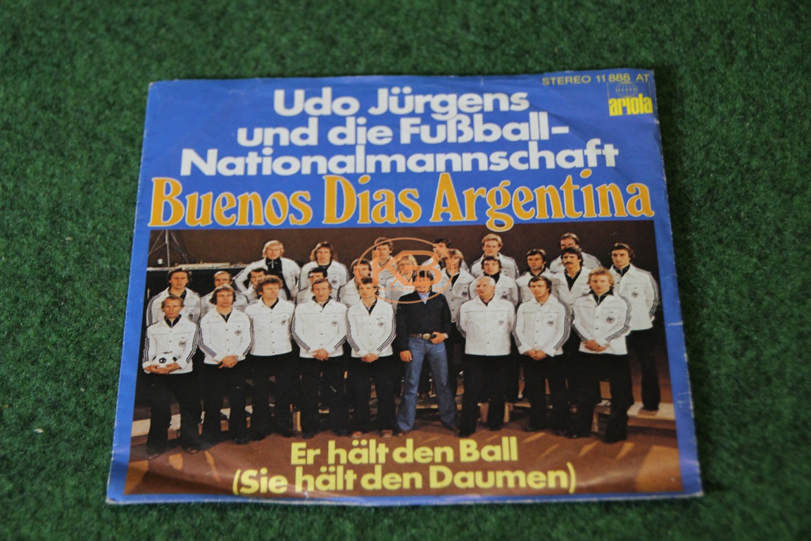 Single LP Udo Jürgens und die deutsche Nationalmannschaft "Er hält den Ball" 