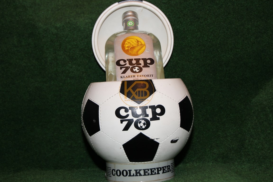 Cup 70. Flaschenkühler in Fußballoptik zu bekommen bei einem Gewinnspiel vom Fachmagazin Kicker zur WM 1970.