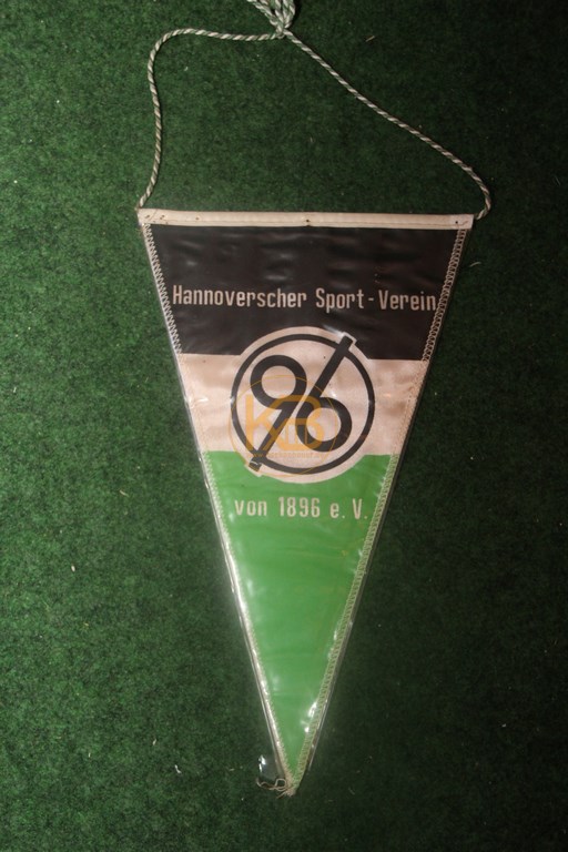 Ein alter Wimpel von Hannover 96, vermutlich aus den 60er Jahren.