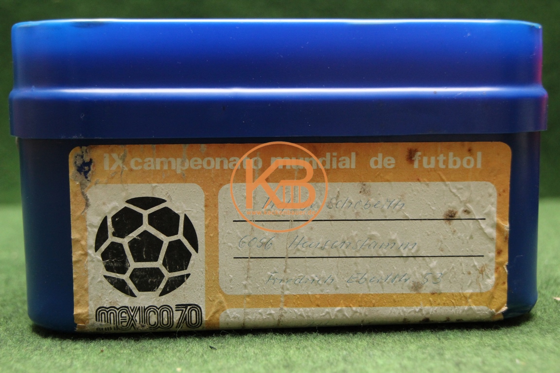 Original Sauerstoffflasche vom Mannschaftsarzt Prof. Dr. Schobert für die Behandlung der deutschen Nationalspieler bei der WM 1970 in Mexiko 1/5