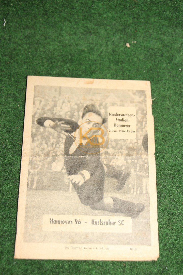 Programm von der deutschen Meisterschaft 1955/56 vom Spiel Hannover 96 gegen den Karlsruher SC