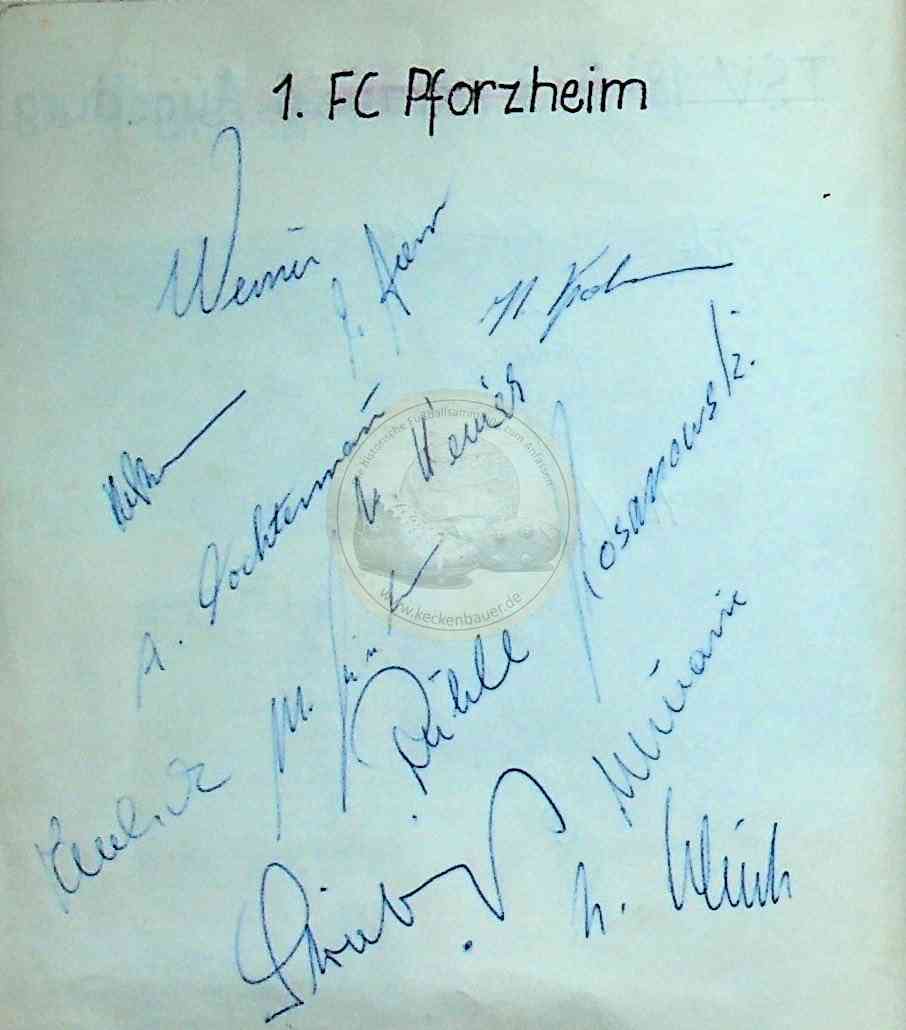 20 Autogramme vom FC Pforzheim