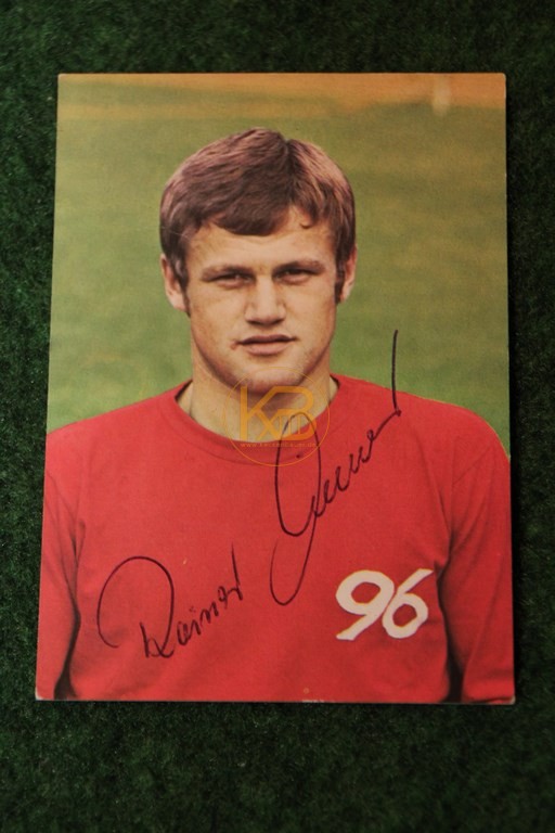Original Autogramm von Rainer Stiller auf einer Bergmann Sammelkarte aus dem Jahr 1969/70.