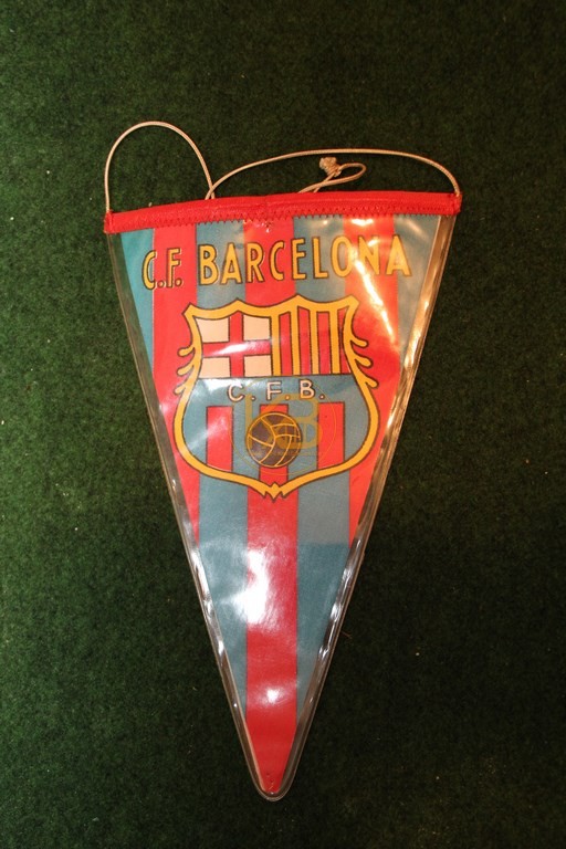 Ein alter Wimpel vom FC Barcelona, vermutlich aus den 50er Jahren.
