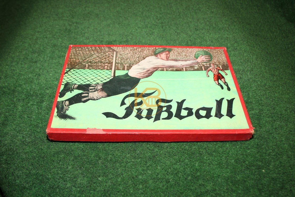 Altes Brettspiel "Fussball" aus den ca. 1950ern.