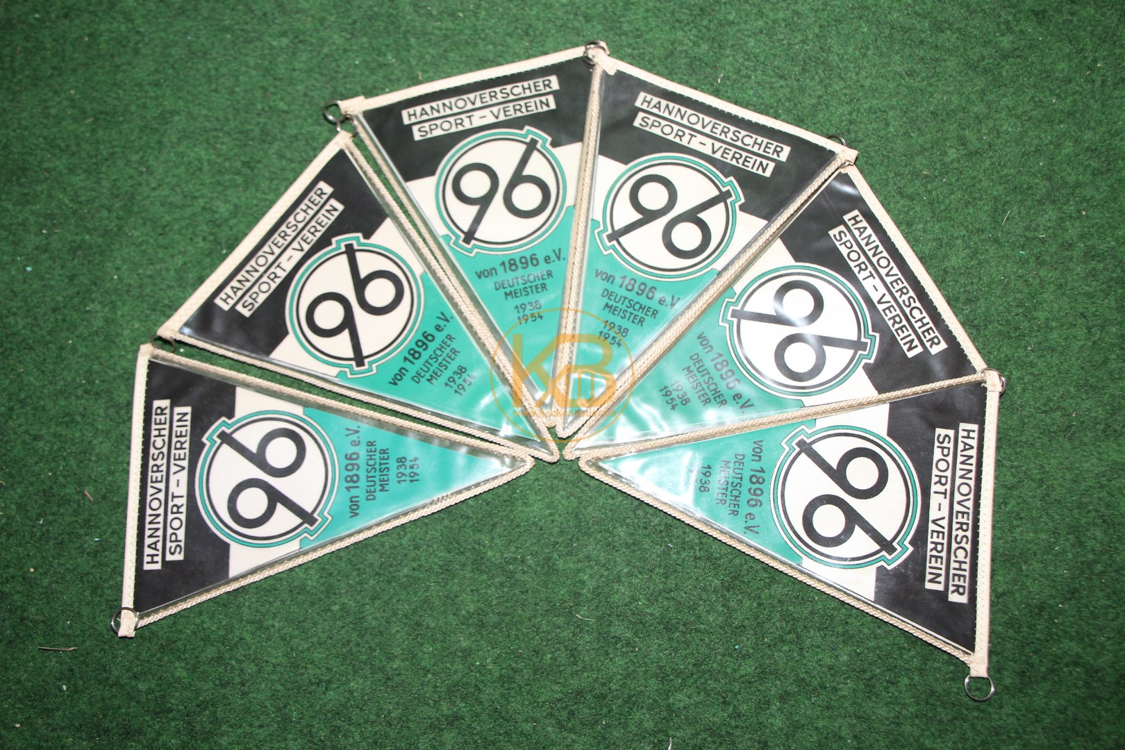 Alte Wimpelkette von Hannover 96.