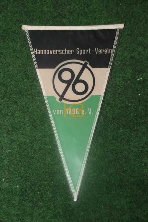 Ein alter Wimpel von Hannover 96, vermutlich aus den 60er Jahren.