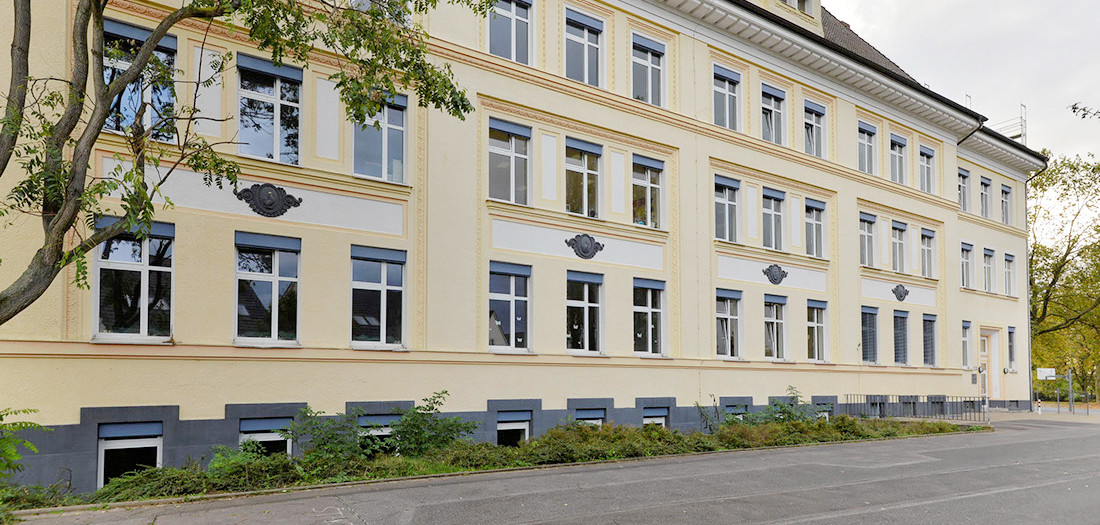 Schulhof