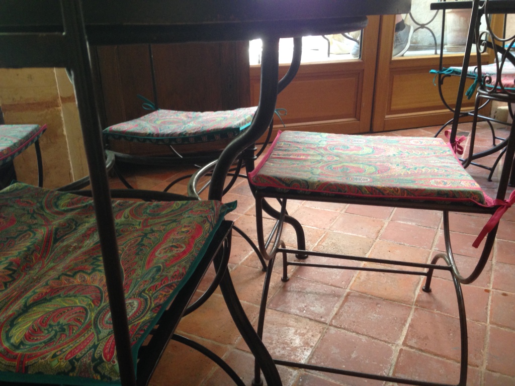 Galettes de chaises - Sur mesure, découpes de mousses + enveloppes