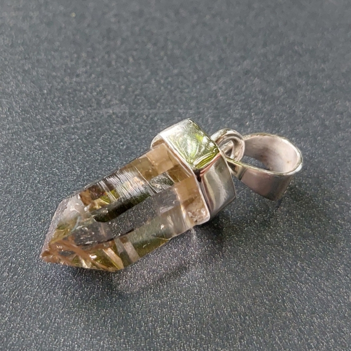 Bergkristall Anhänger Schweiz